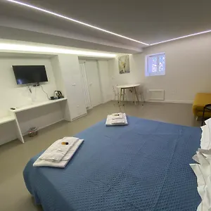 Cutelli 3*, קטאניה איטליה